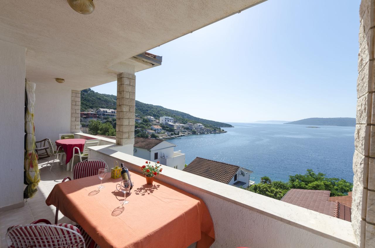 Apartments Ante Vinisce Luaran gambar